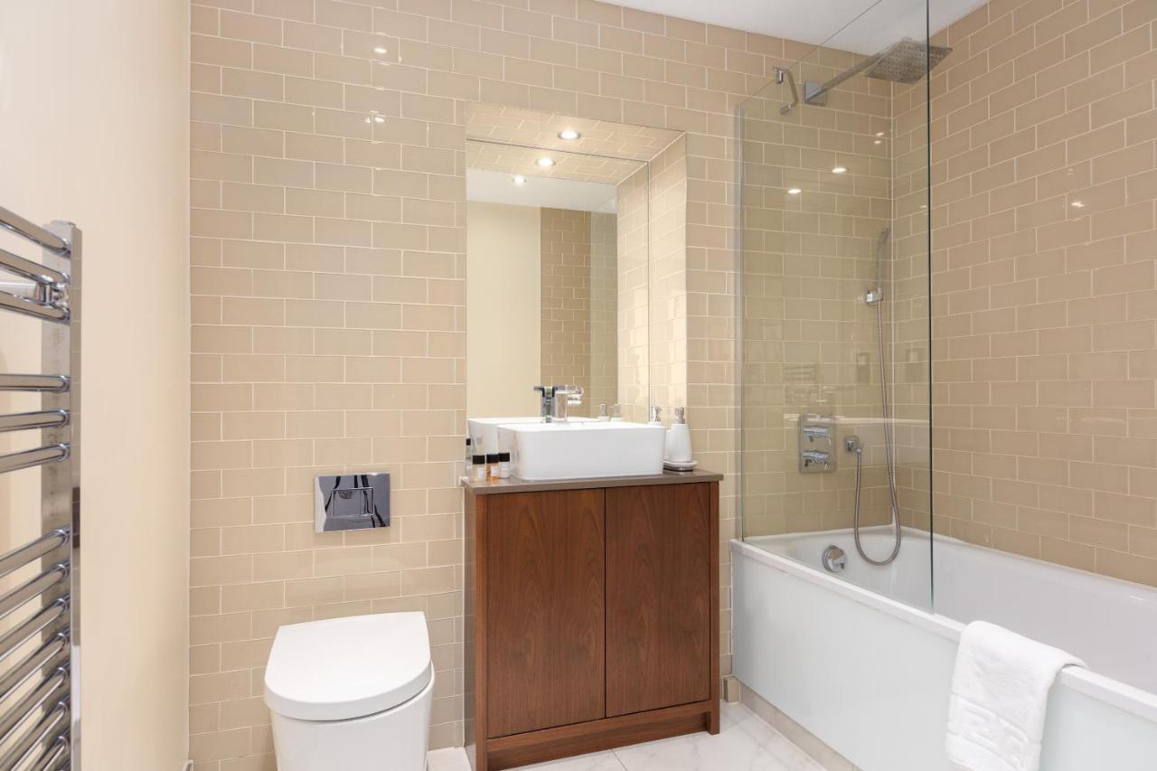 Apartment Serviced By Cloud London